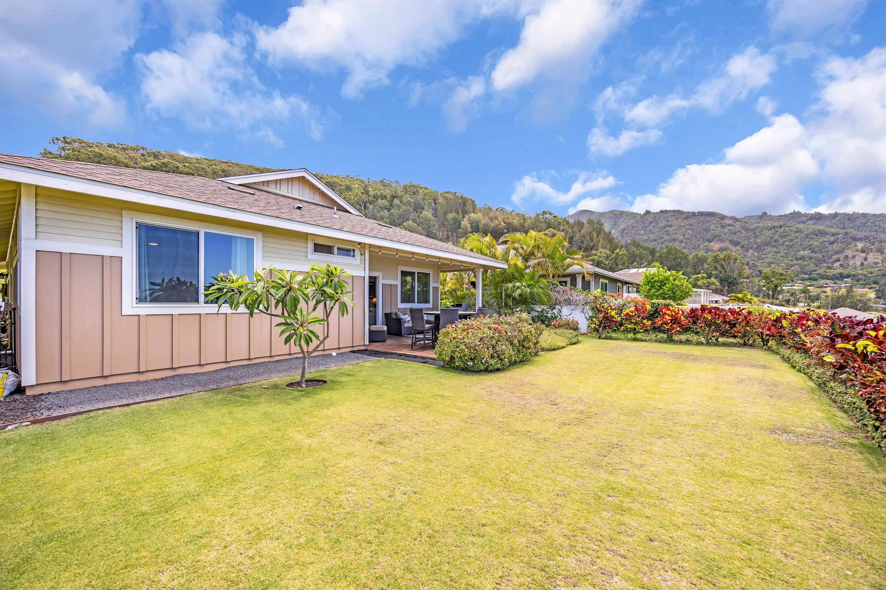 235  Kilioopu St Kehalani, Wailuku home - photo 5 of 31