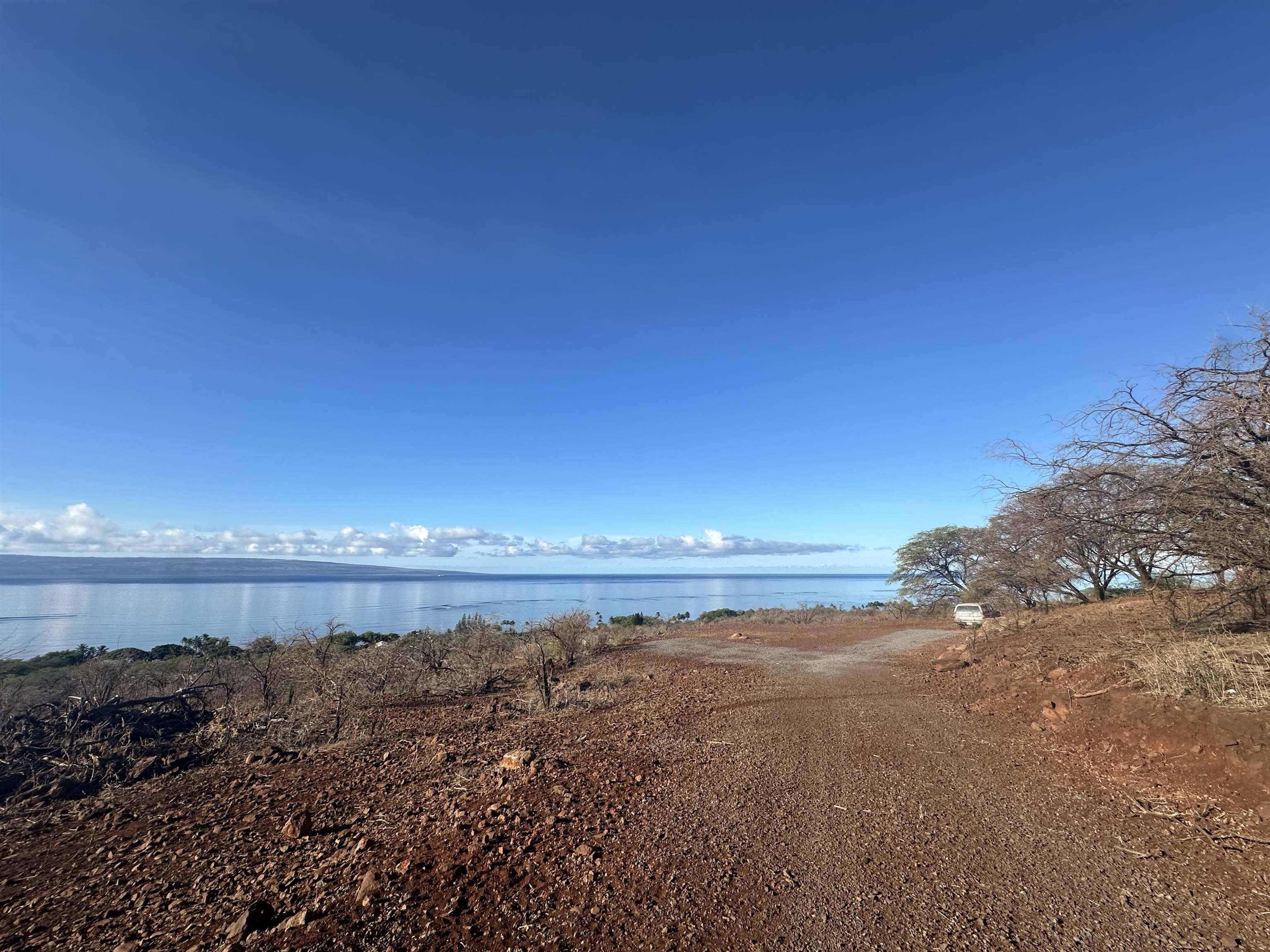 235 Ulua Rd   - photo 4 of 14