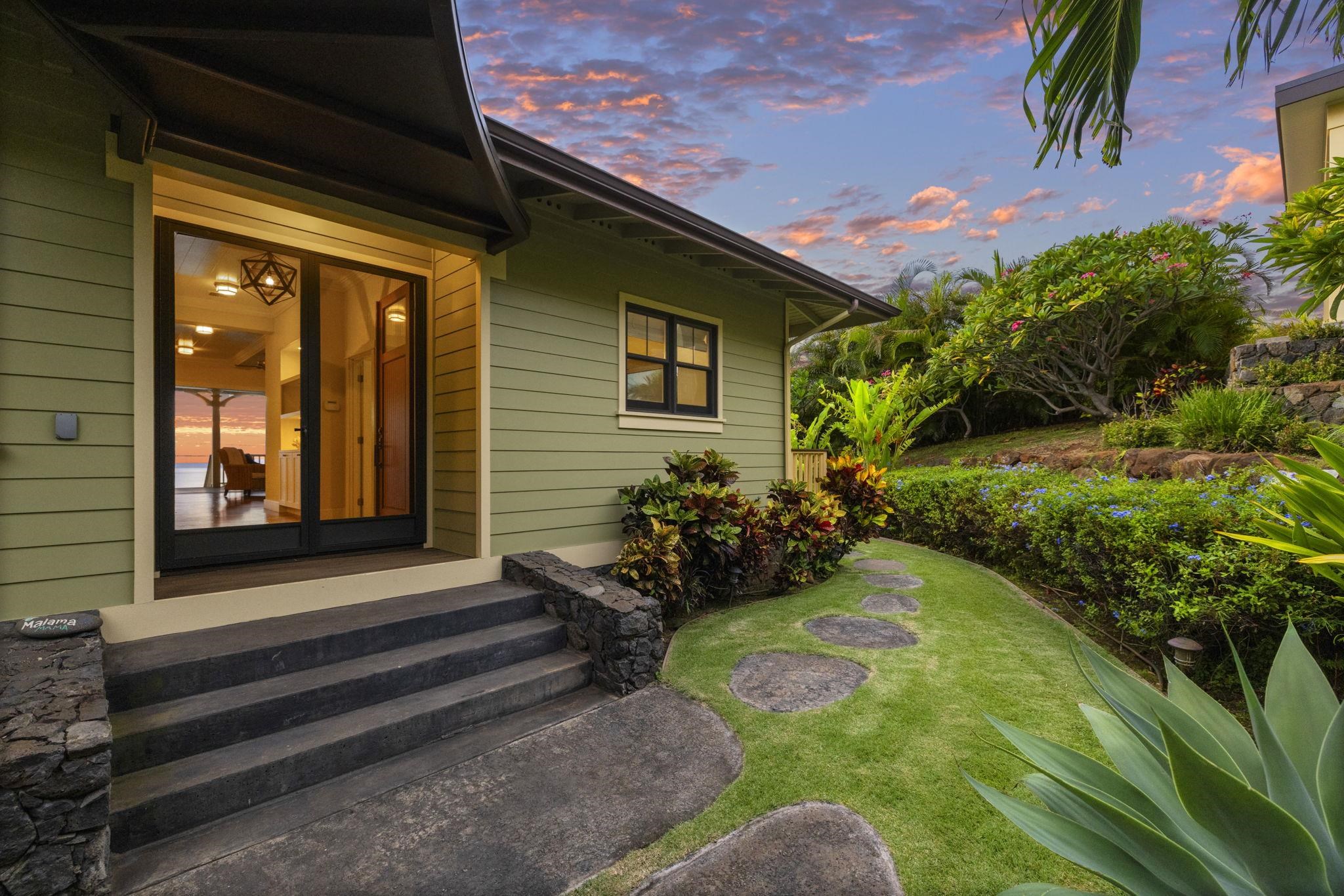 235  Wailau Pl Mahanalua Nui, Lahaina home - photo 9 of 50