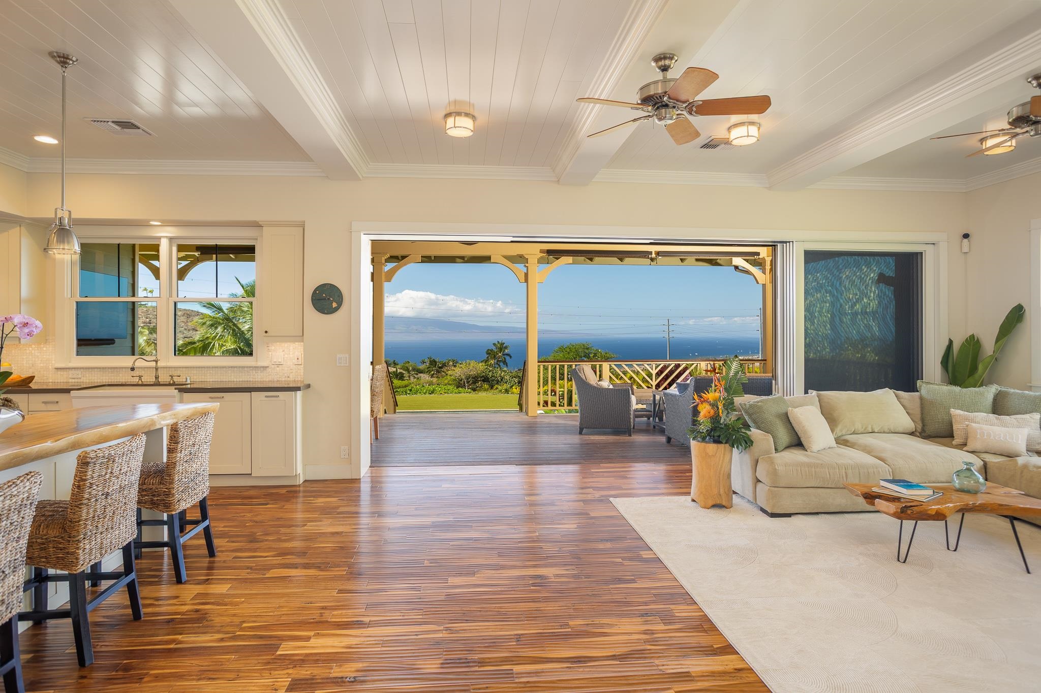 235  Wailau Pl Launiupoko, Lahaina home - photo 3 of 41