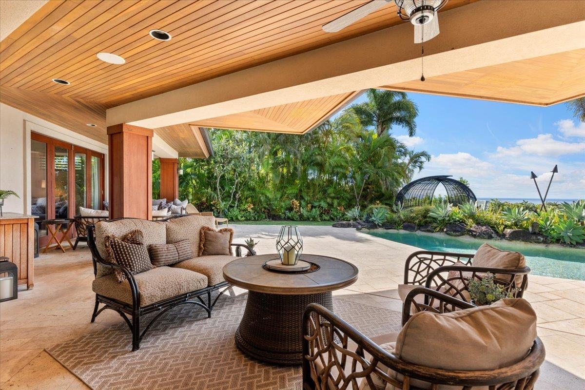 238  Crestview Rd , Kapalua home - photo 13 of 48