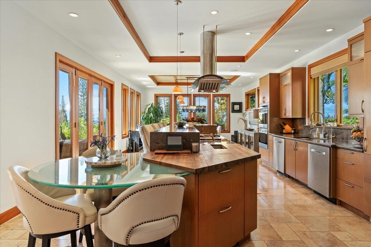 238  Crestview Rd , Kapalua home - photo 16 of 48