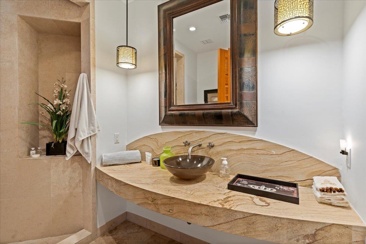 238  Crestview Rd , Kapalua home - photo 33 of 48