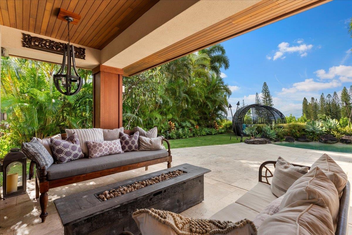 238  Crestview Rd , Kapalua home - photo 9 of 48