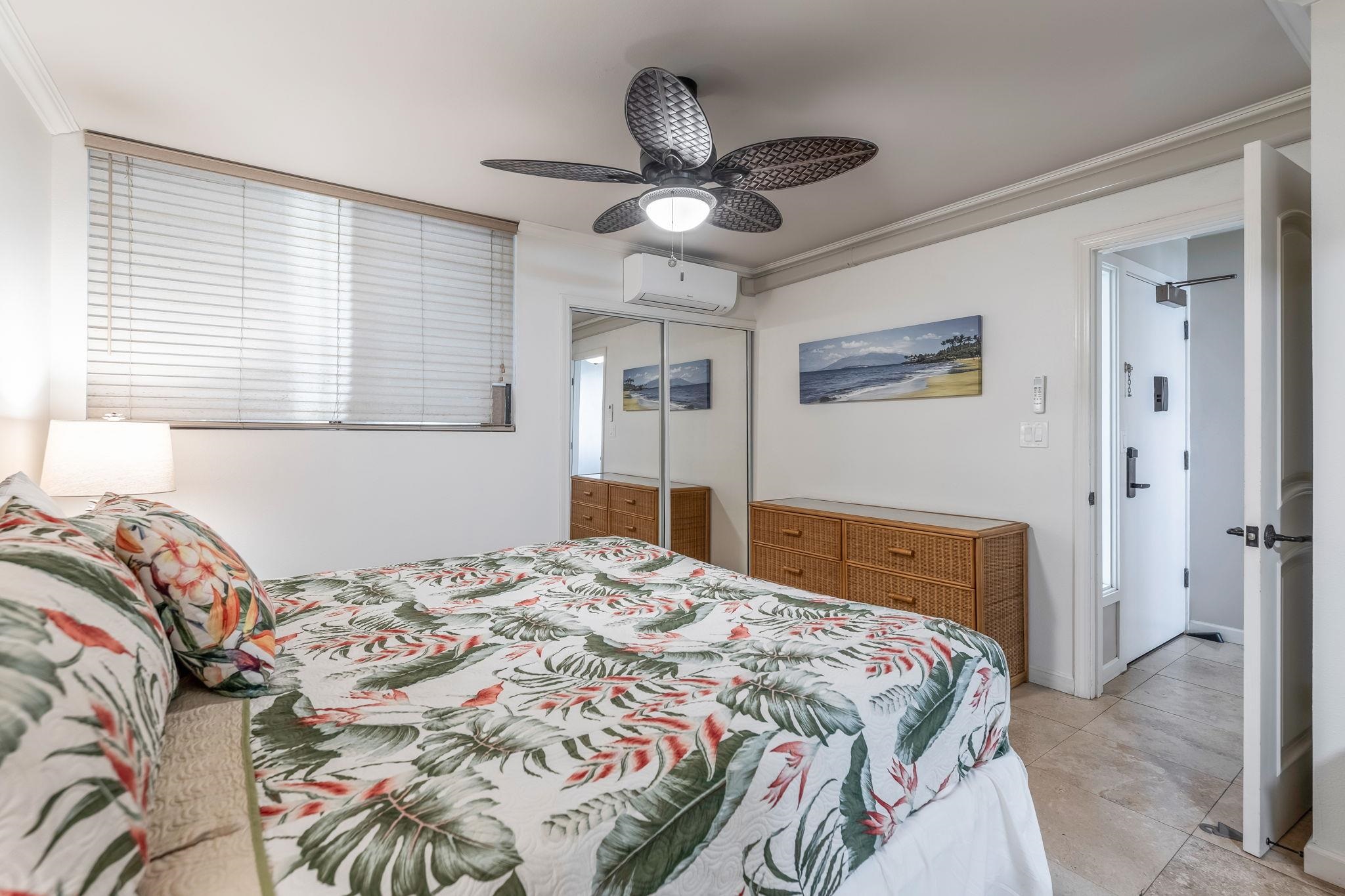 Kamaole Beach Club condo # B-107, Kihei, Hawaii - photo 20 of 38