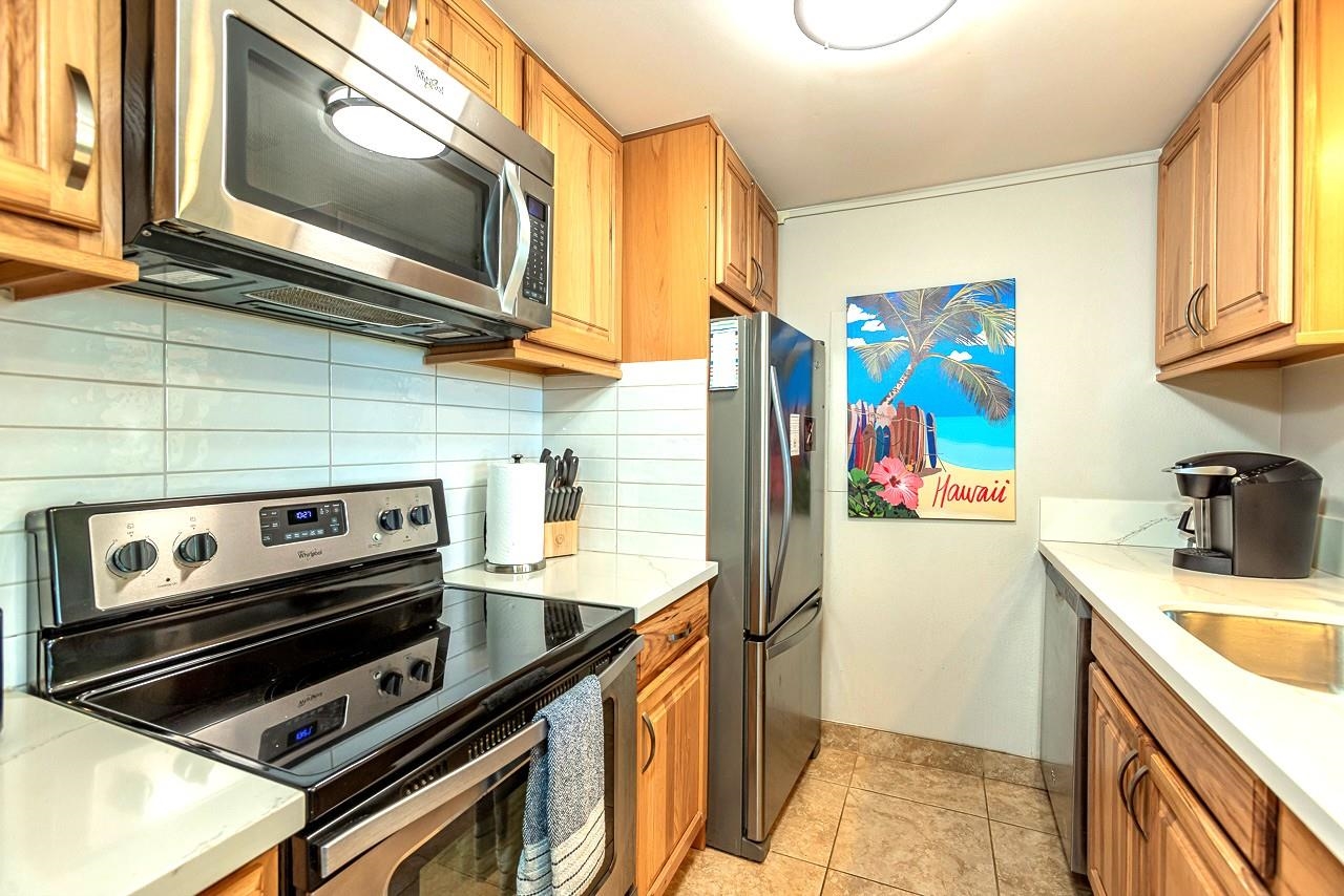 Kamaole Beach Club condo # C-108, Kihei, Hawaii - photo 11 of 38