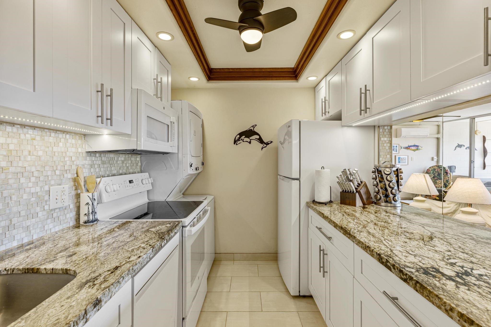 Kamaole Beach Royale condo # 306, Kihei, Hawaii - photo 4 of 48