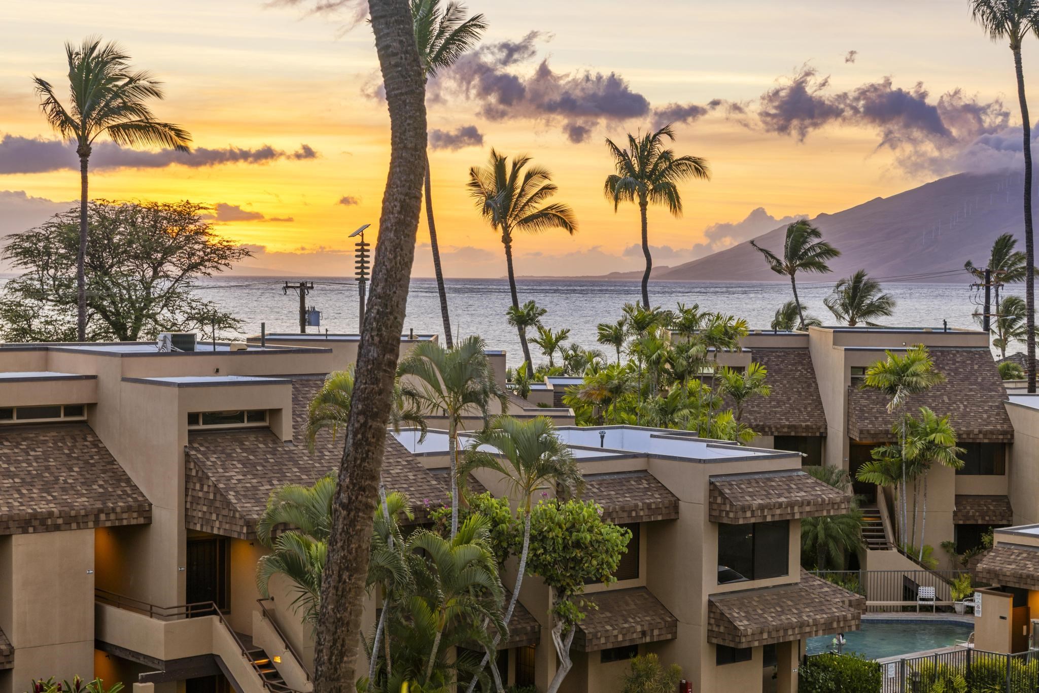 Kamaole Beach Royale condo # 306, Kihei, Hawaii - photo 34 of 48