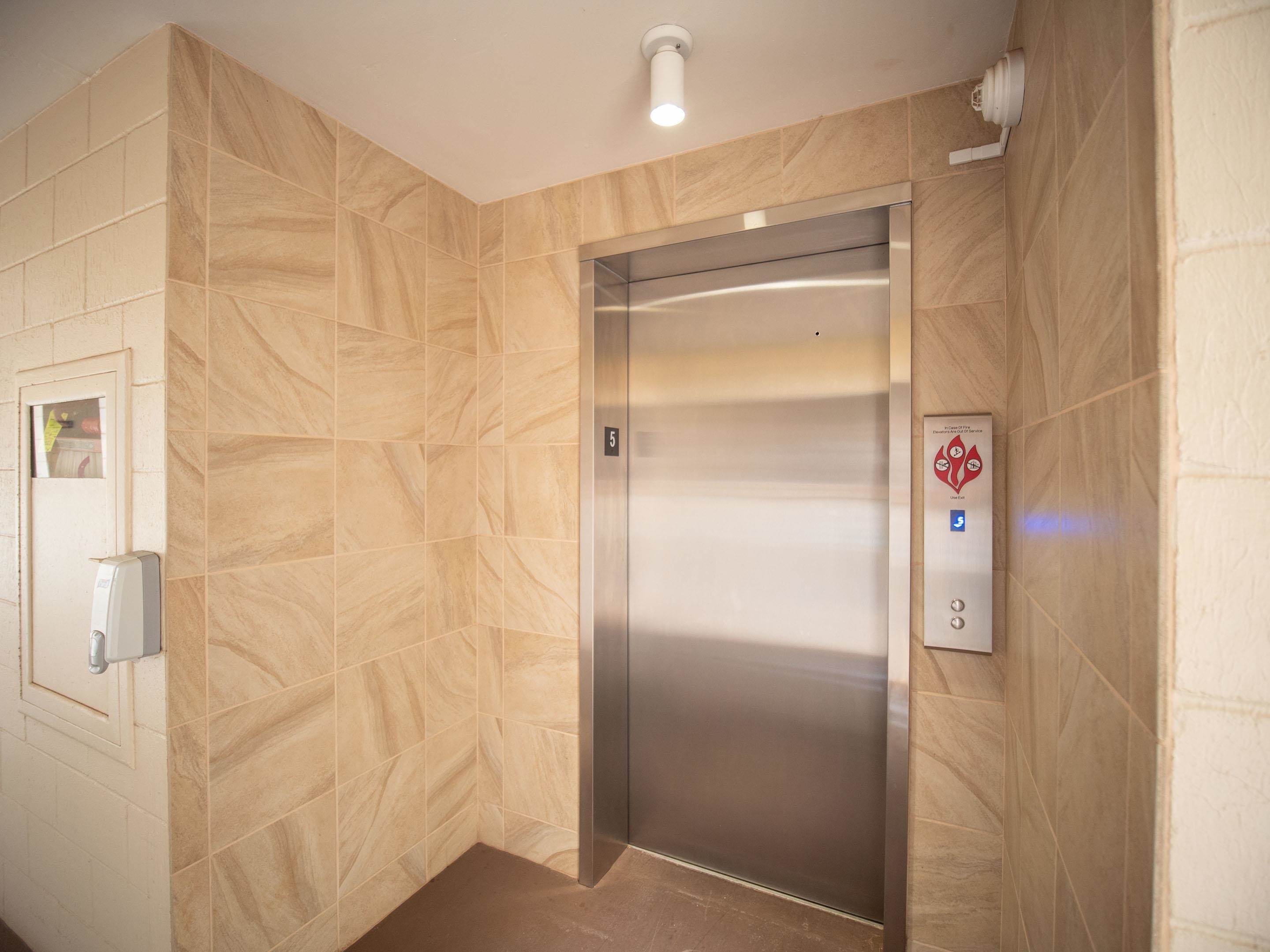 Kamaole Beach Royale condo # 306, Kihei, Hawaii - photo 40 of 48