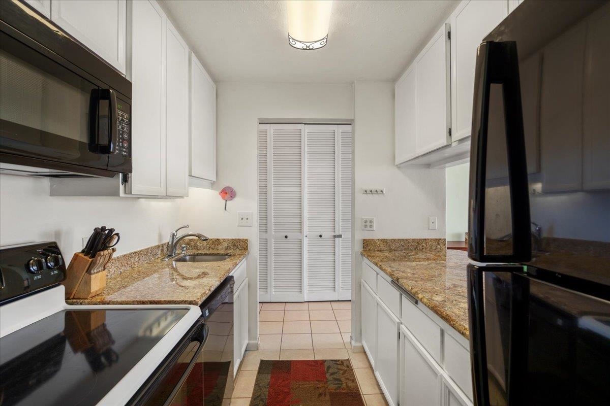 Kamaole Beach Royale condo # 309, Kihei, Hawaii - photo 28 of 34