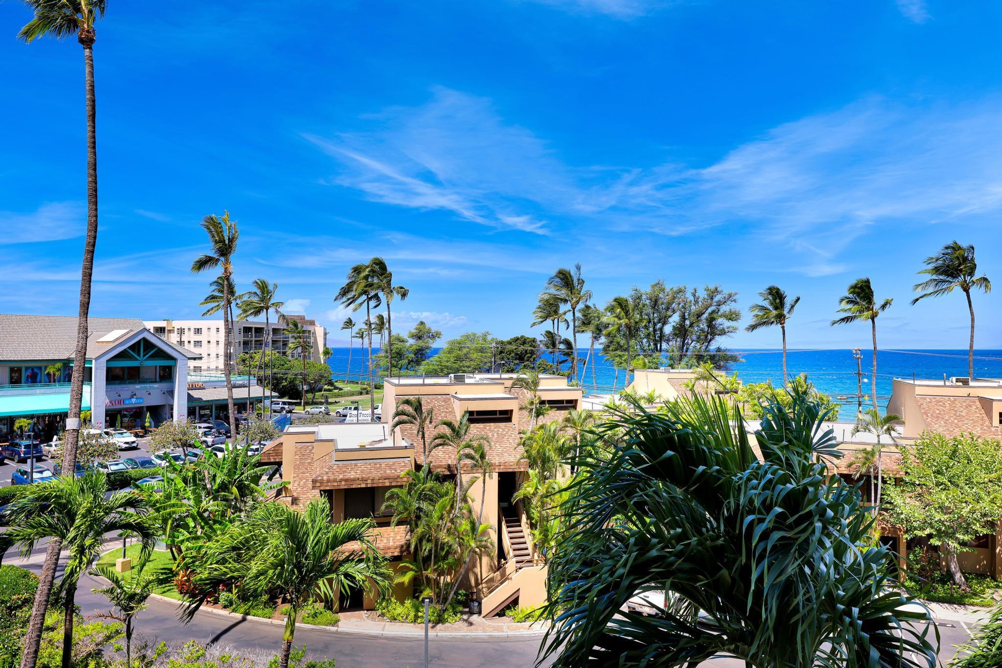 Kamaole Beach Royale condo # 309, Kihei, Hawaii - photo 18 of 38