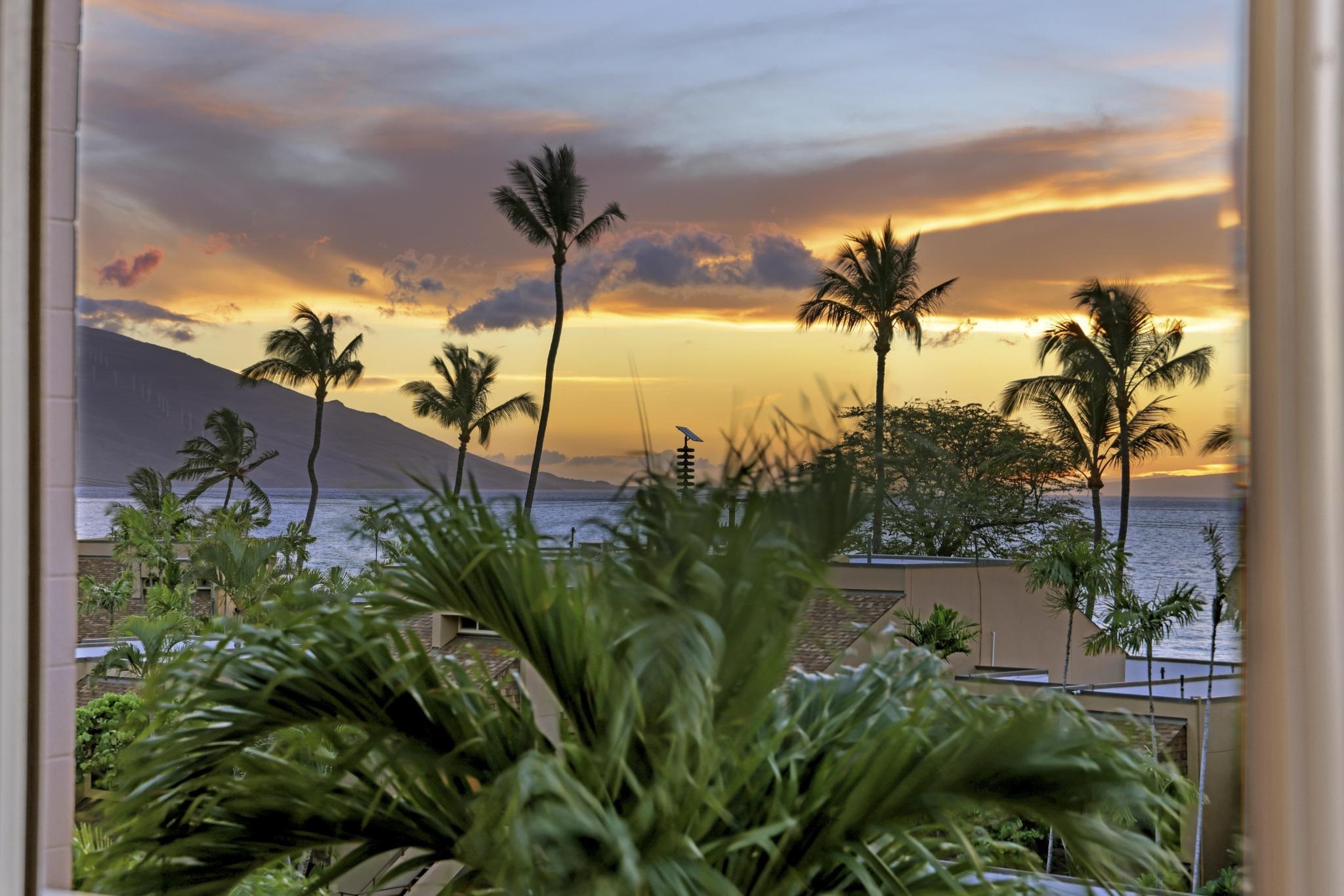 Kamaole Beach Royale condo # 309, Kihei, Hawaii - photo 24 of 38