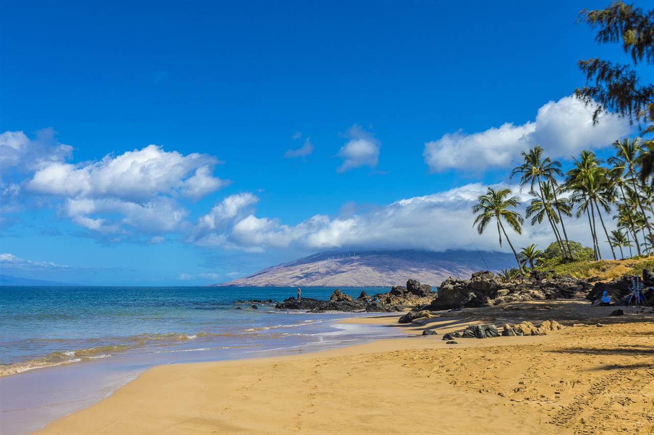 Kamaole Beach Royale condo # 410, Kihei, Hawaii - photo 28 of 30