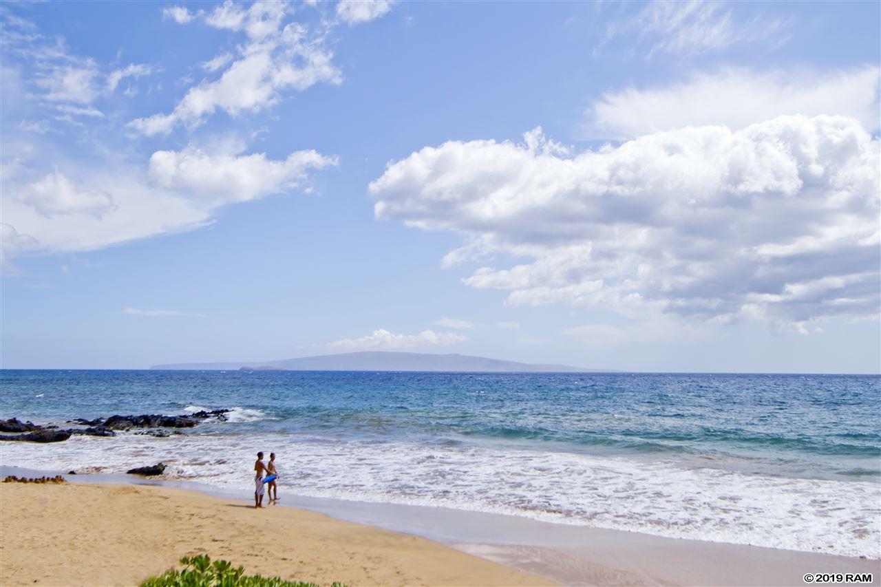 Kamaole Beach Royale condo # 509, Kihei, Hawaii - photo 19 of 23