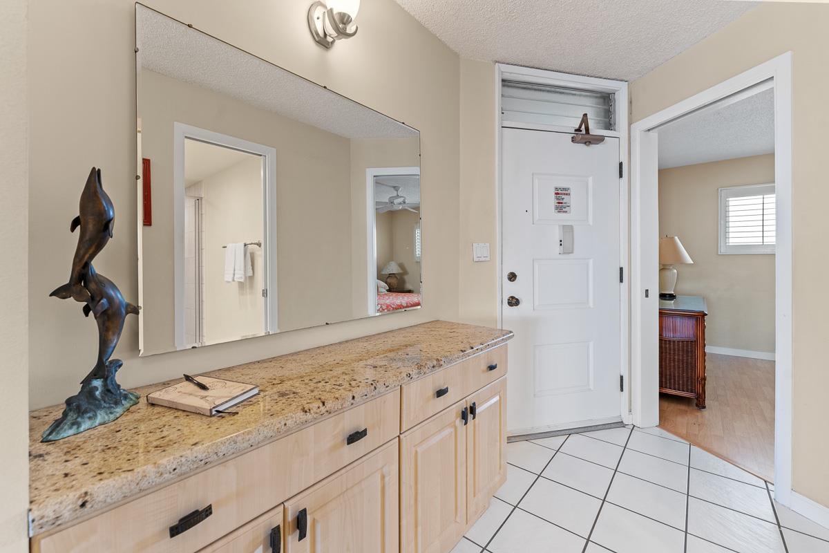 Kamaole Beach Royale condo # 604, Kihei, Hawaii - photo 25 of 37