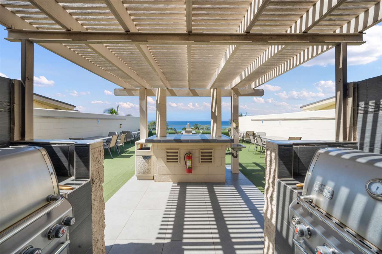 Kamaole Beach Royale condo # 608, Kihei, Hawaii - photo 21 of 29