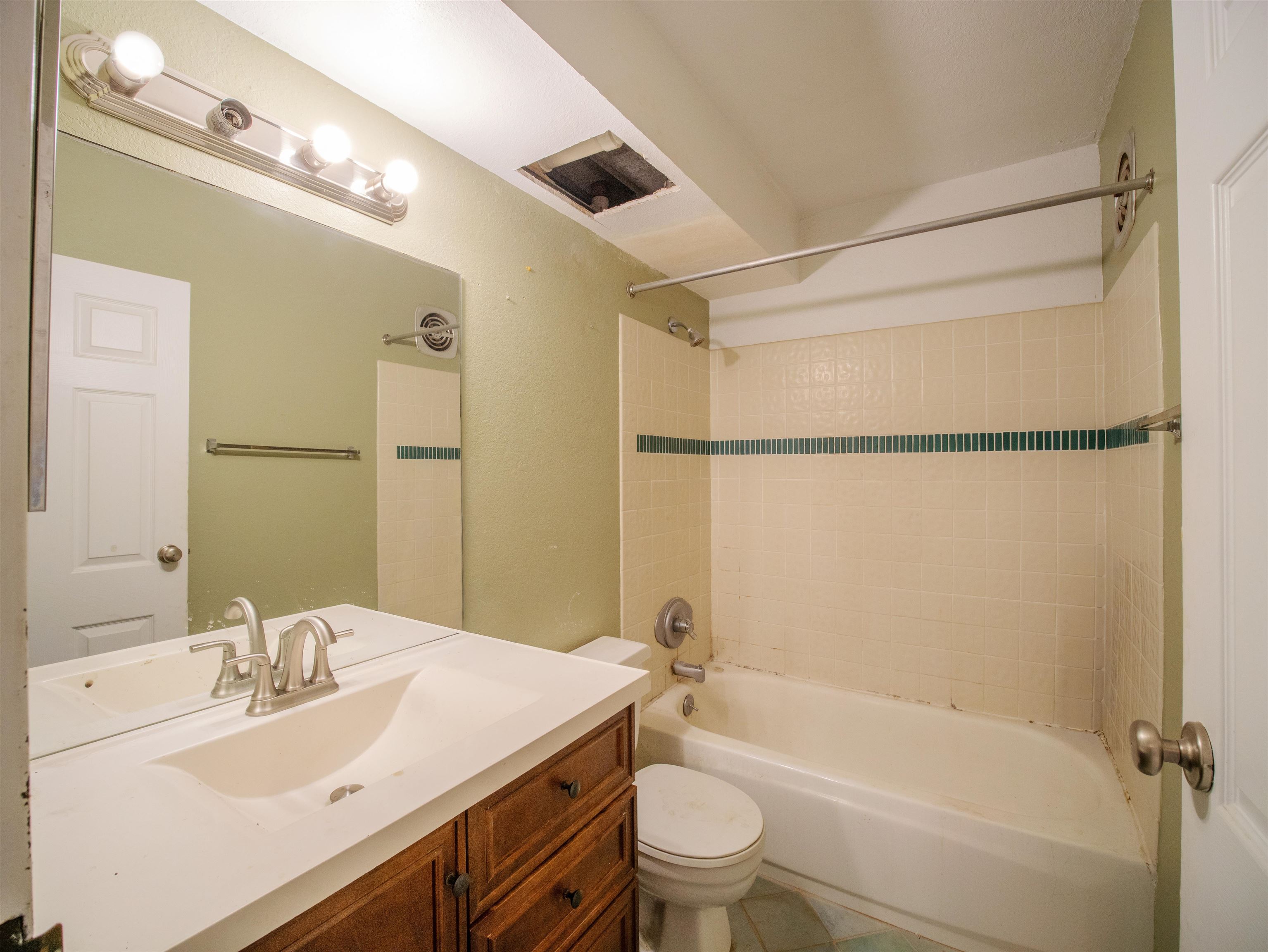 Kihei Alii Kai condo # B304, Kihei, Hawaii - photo 20 of 39