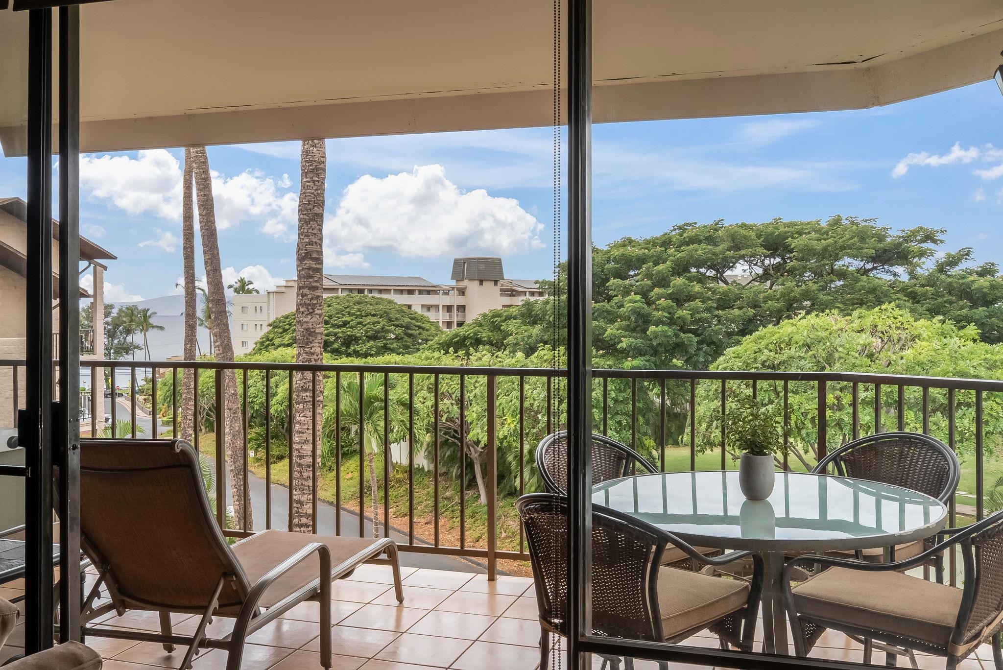 Kihei Alii Kai condo # C-302, Kihei, Hawaii - photo 5 of 36