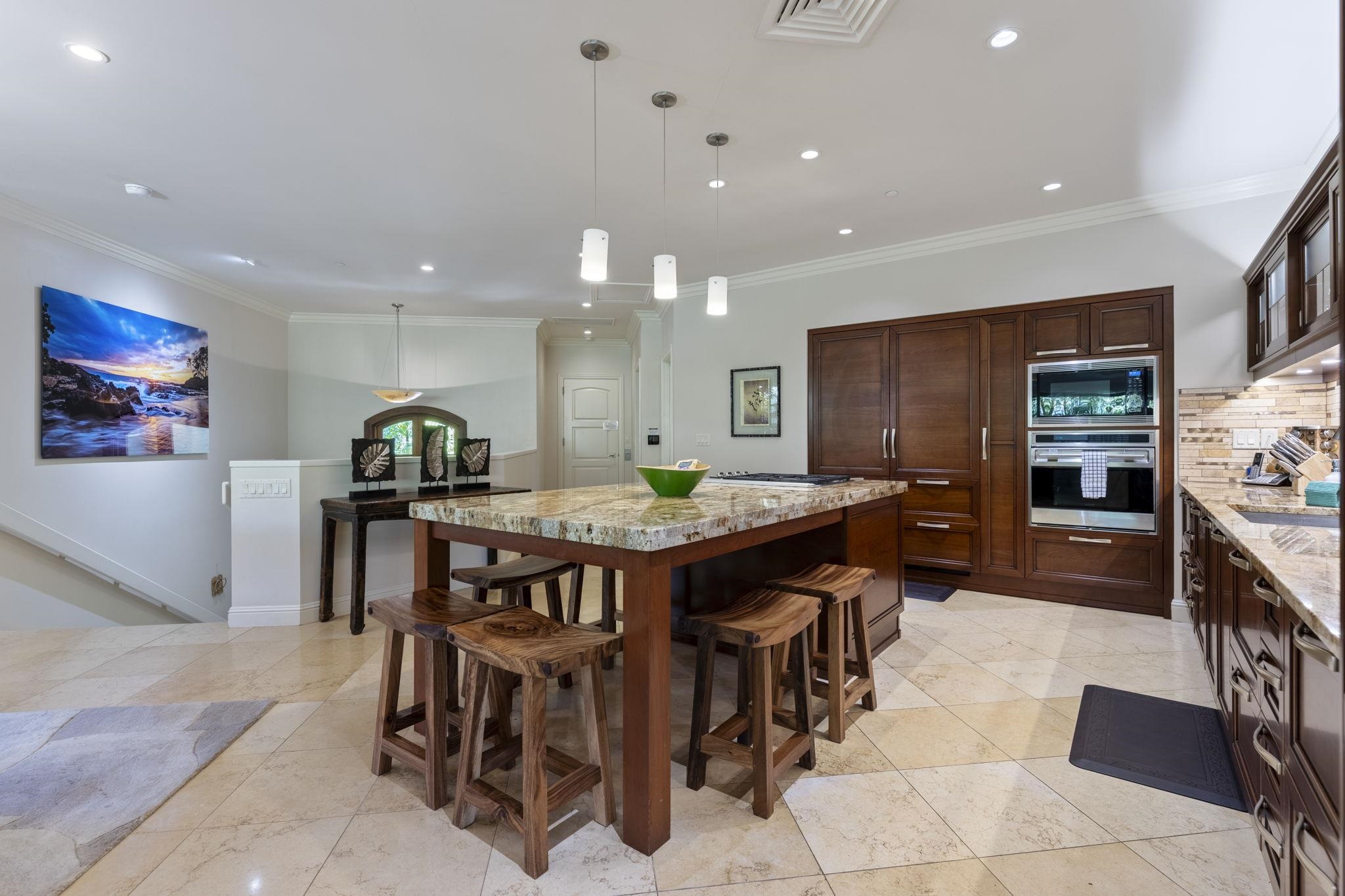 Hoolei condo # T-1, Kihei, Hawaii - photo 12 of 50