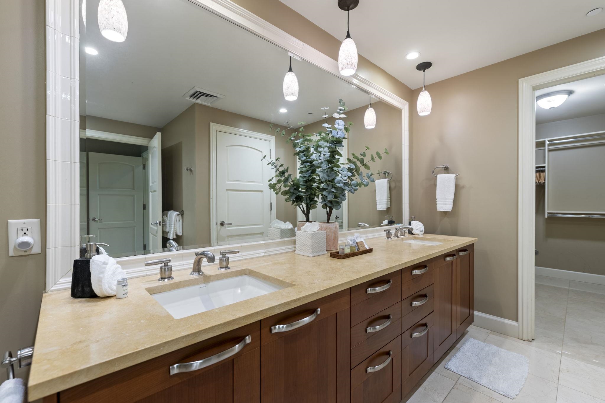 Hoolei condo # T-1, Kihei, Hawaii - photo 44 of 50