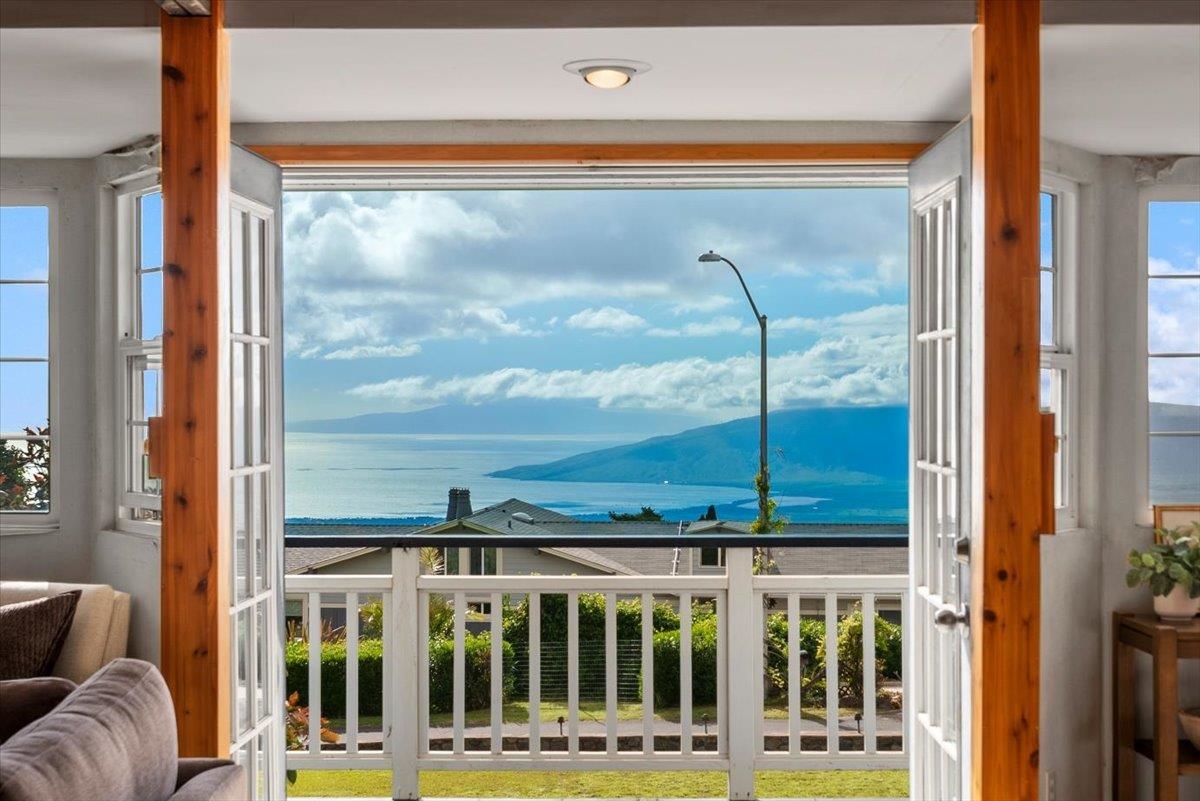 24  Kahoea Pl , Kula/Ulupalakua/Kanaio home - photo 3 of 50