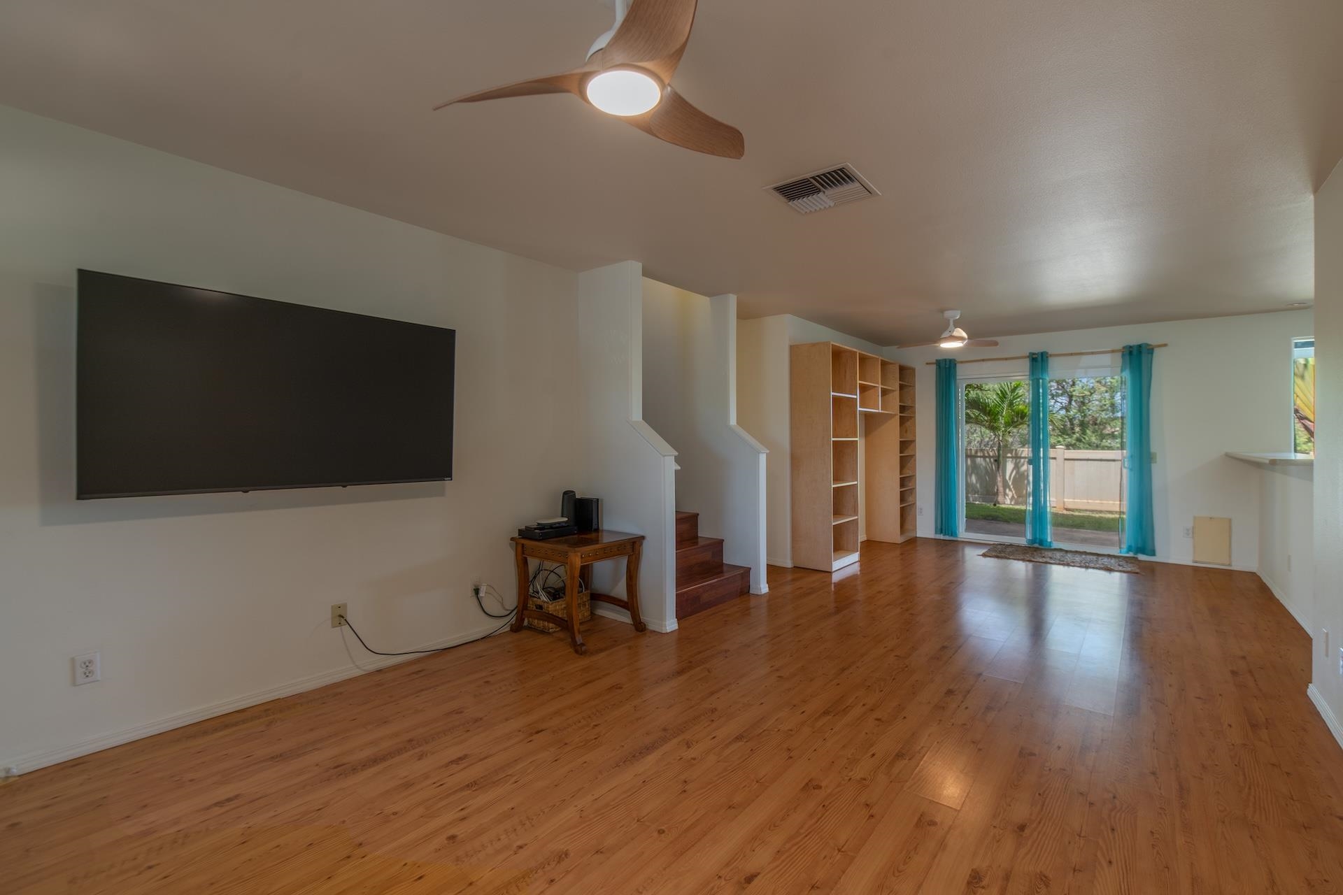 24  Laumakani Loop Central Kihei, Kihei home - photo 7 of 50