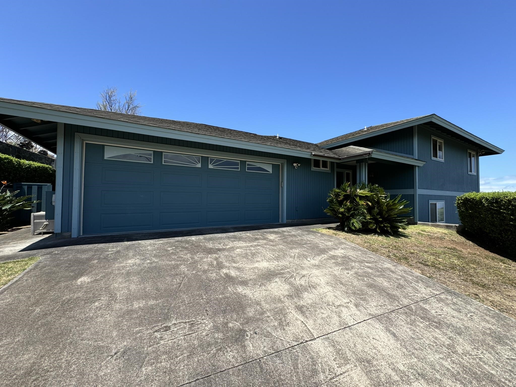 24  Lehopulu Way Pukalani, Pukalani home - photo 2 of 49