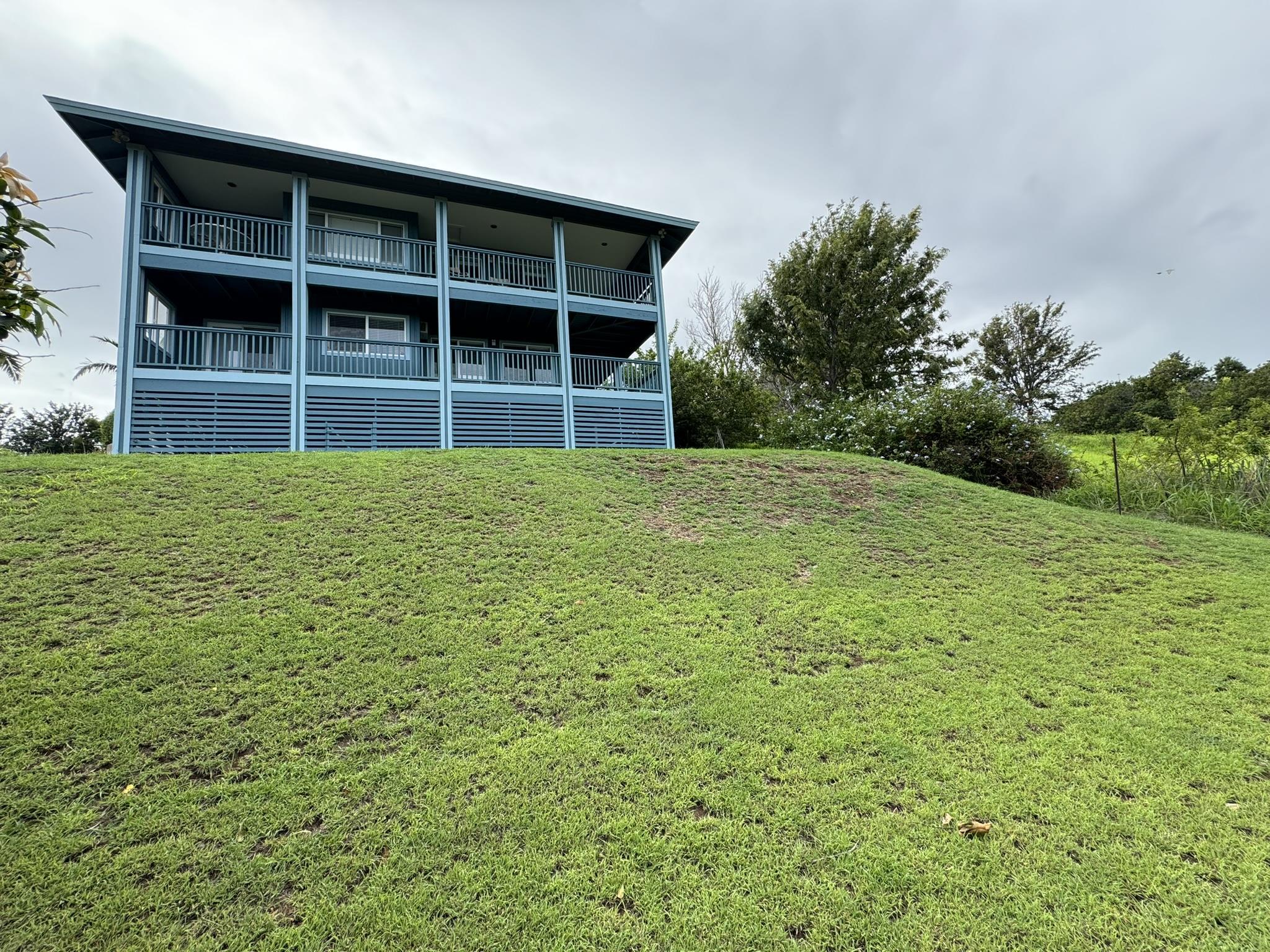 24  Lehopulu Way Pukalani, Pukalani home - photo 4 of 49