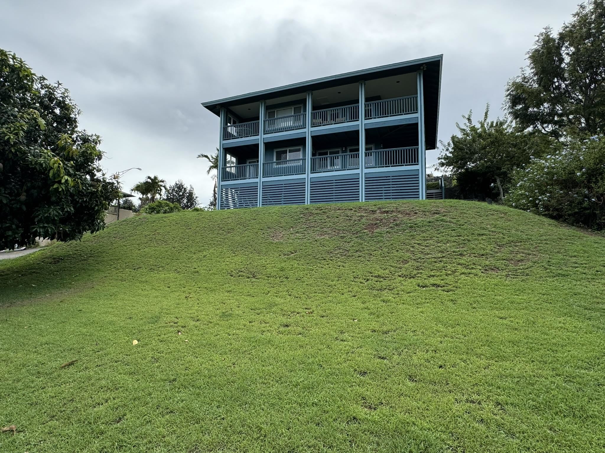 24  Lehopulu Way Pukalani, Pukalani home - photo 46 of 49