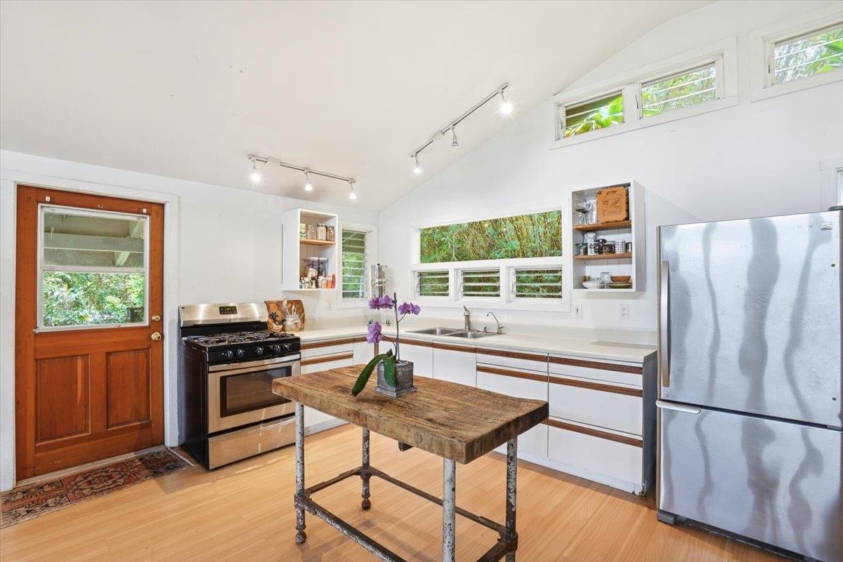 24  Poko Way , Haiku home - photo 39 of 50