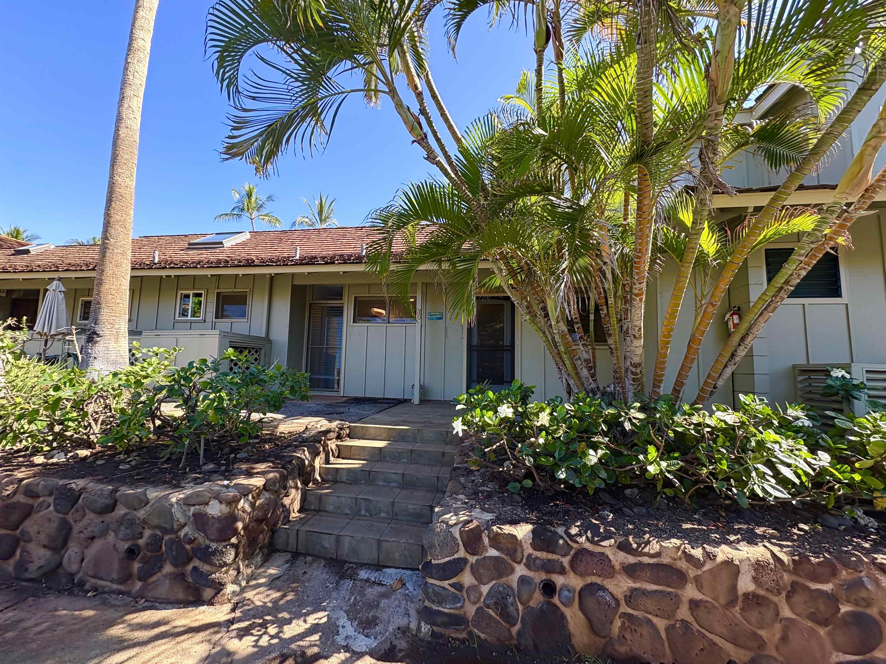 Puamana condo # 24-3, Lahaina, Hawaii - photo 8 of 41