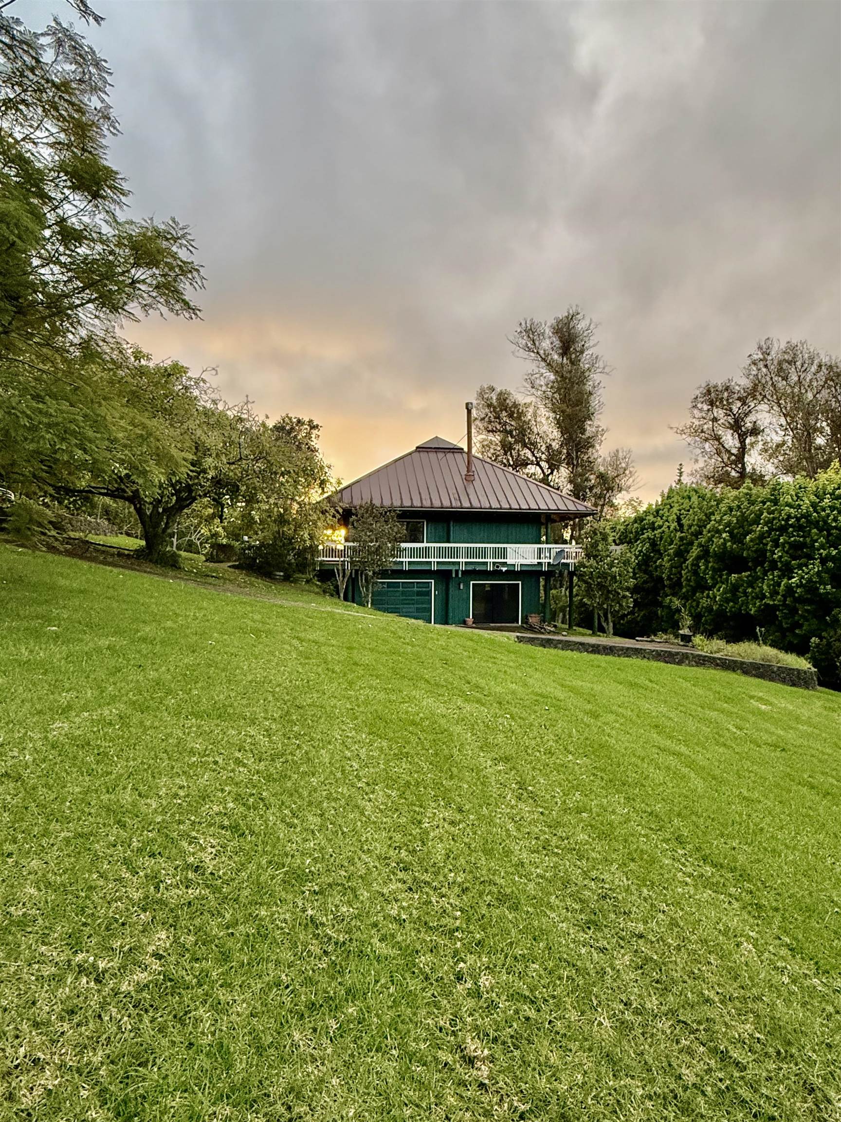 2400  Piiholo Rd ,  home - photo 1 of 45