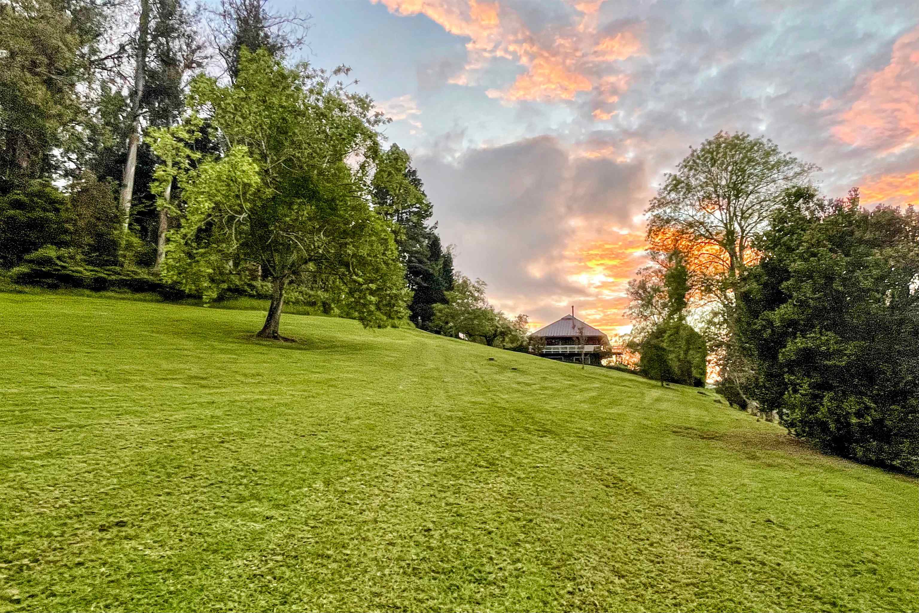 2400  Piiholo Rd , Makawao/Olinda/Haliimaile home - photo 2 of 45