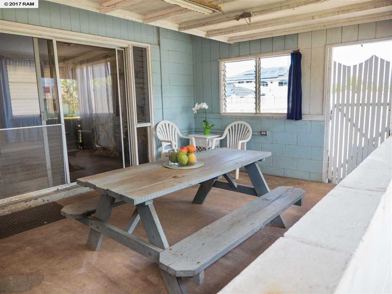 242  Molokai Hema St , Kahului home - photo 14 of 22