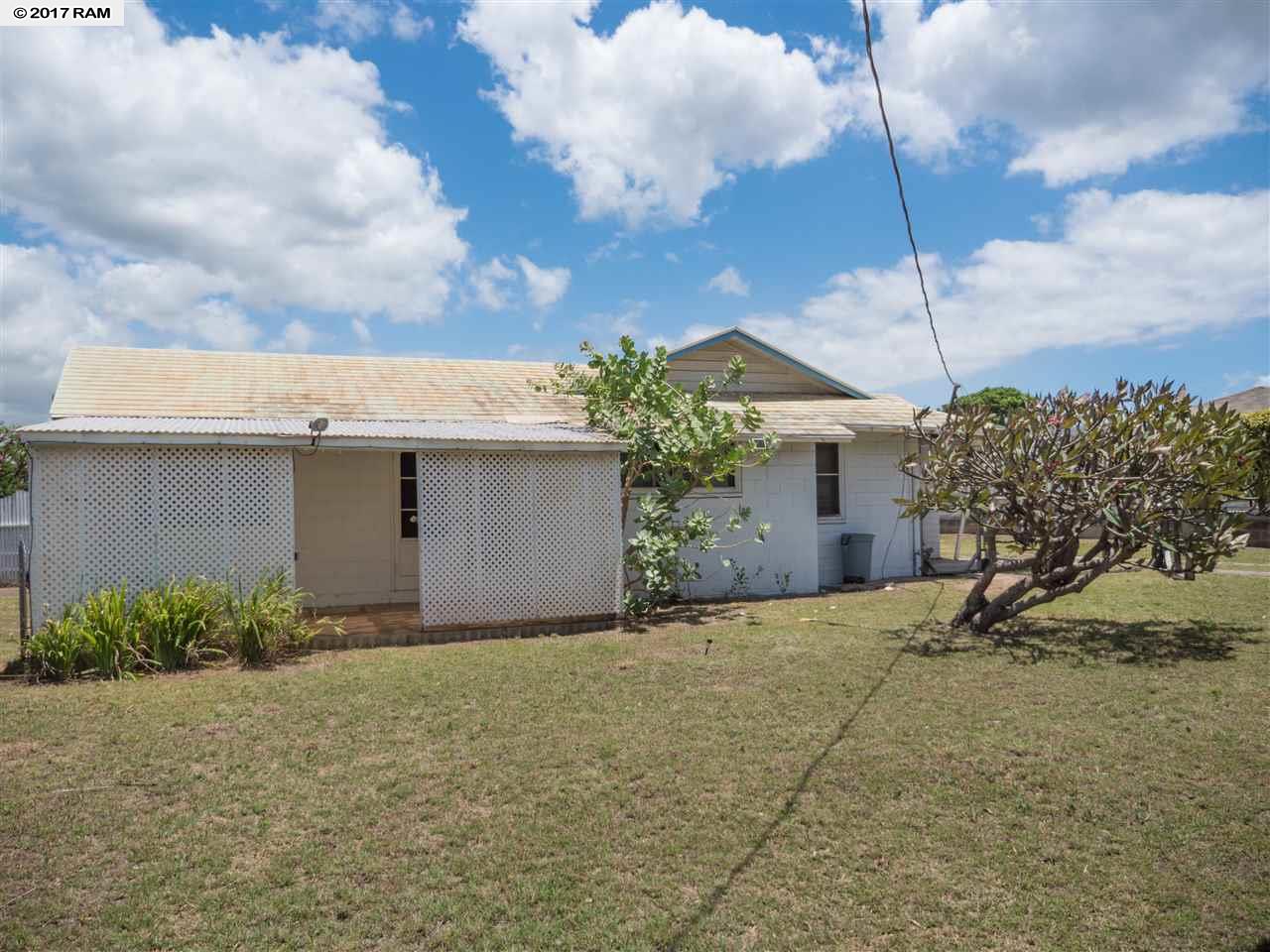 242  Molokai Hema St , Kahului home - photo 16 of 22