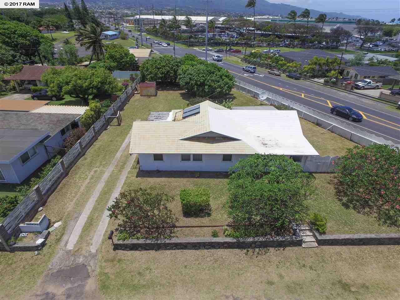 242  Molokai Hema St , Kahului home - photo 3 of 22