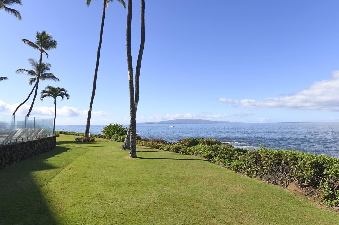 Royal Mauian condo # 106, Kihei, Hawaii - photo 18 of 25