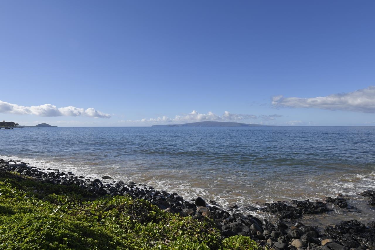 Royal Mauian condo # 106, Kihei, Hawaii - photo 21 of 25