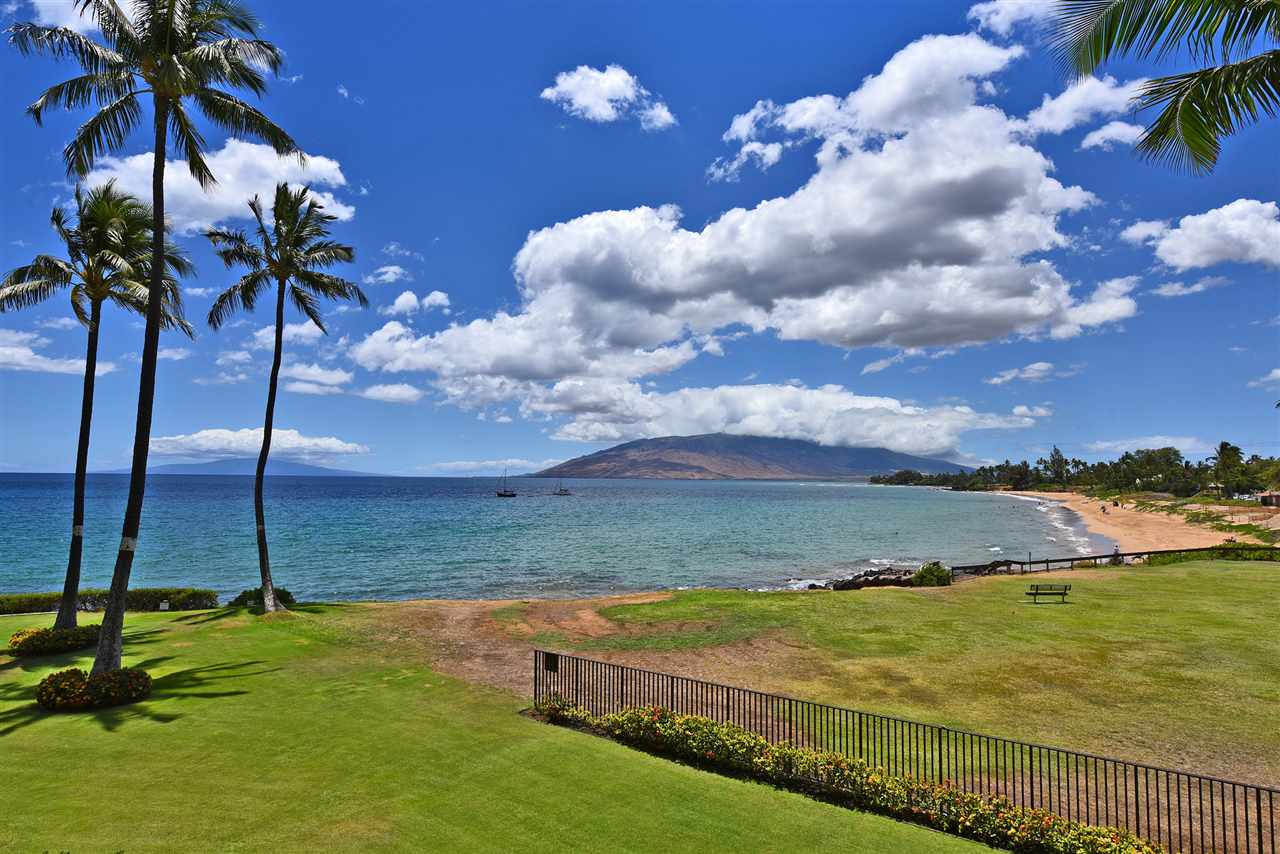 Royal Mauian condo # 205, Kihei, Hawaii - photo 24 of 27