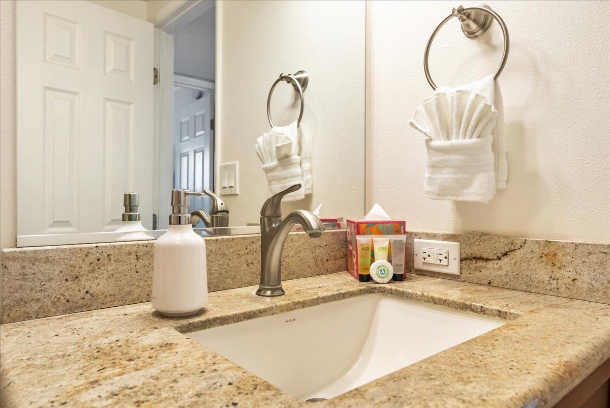 Royal Mauian condo # 206, Kihei, Hawaii - photo 27 of 40