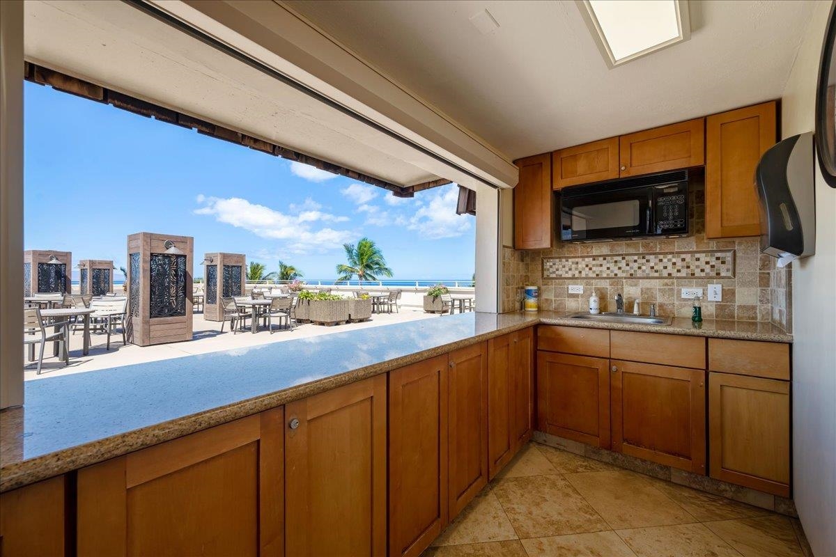 Royal Mauian condo # 206, Kihei, Hawaii - photo 31 of 39