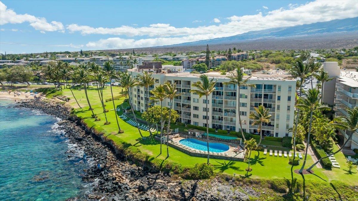 Royal Mauian condo # 206, Kihei, Hawaii - photo 33 of 39