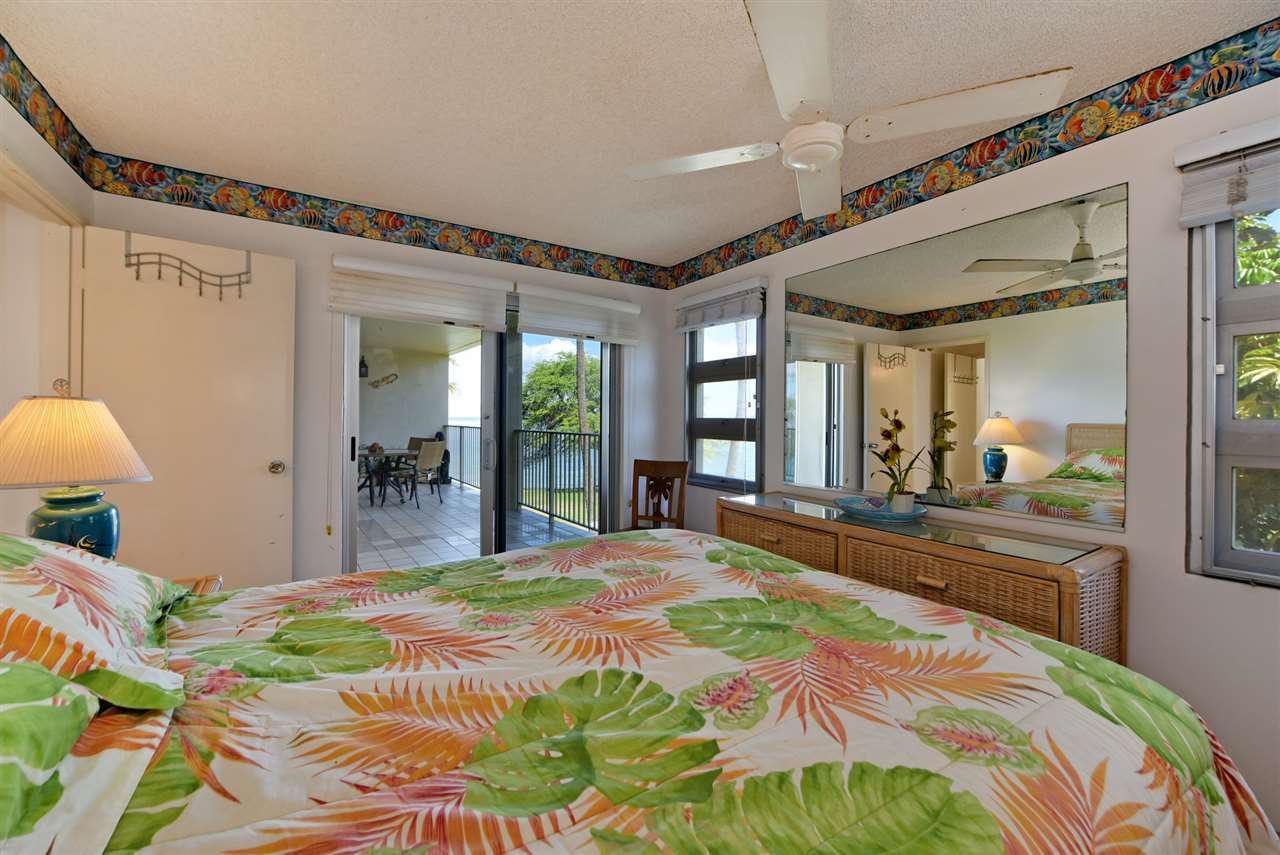 Royal Mauian condo # 302, Kihei, Hawaii - photo 12 of 29