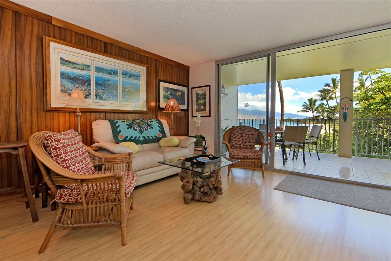 Royal Mauian condo # 302, Kihei, Hawaii - photo 7 of 29