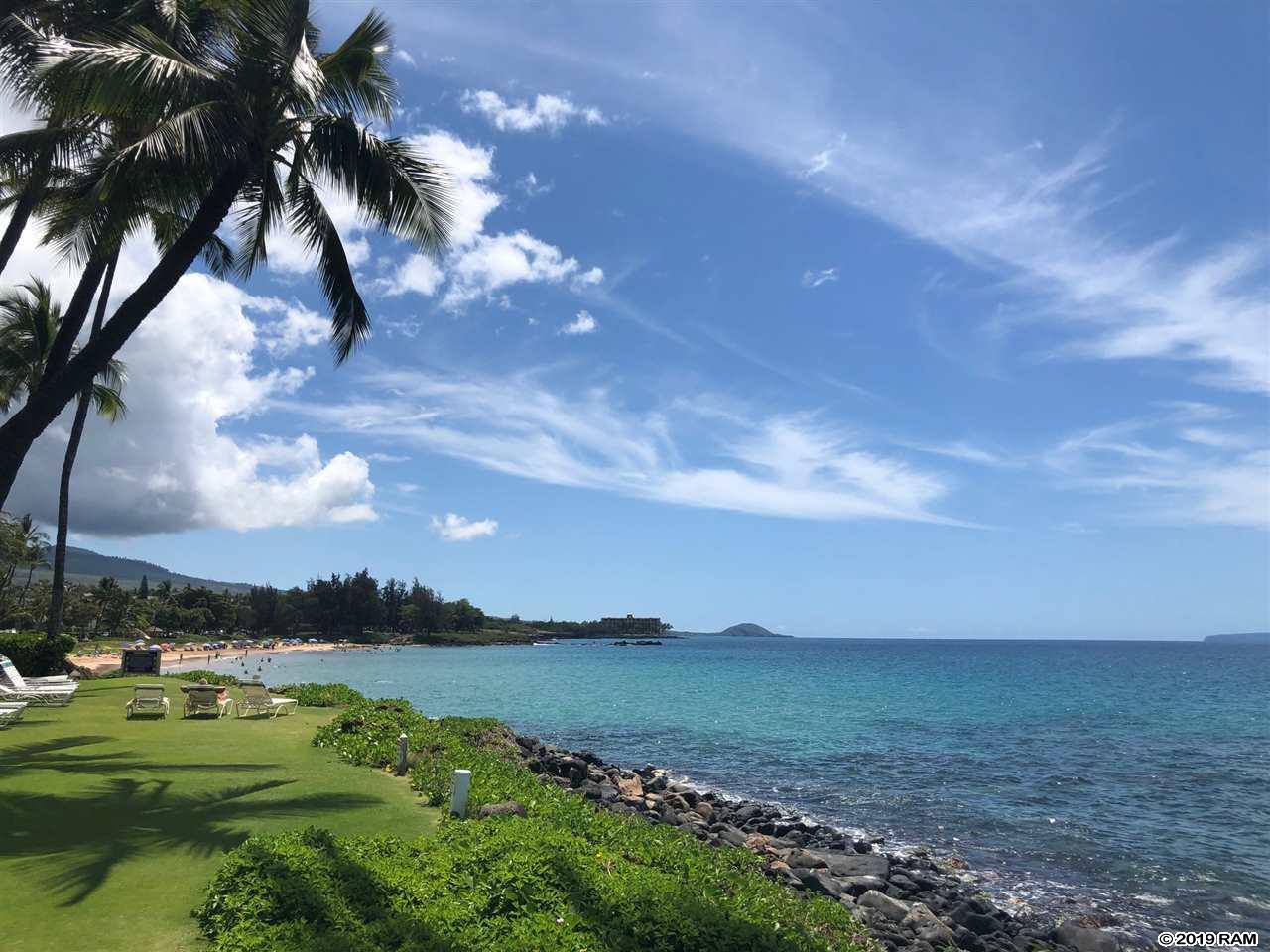 Royal Mauian condo # 306, Kihei, Hawaii - photo 4 of 29