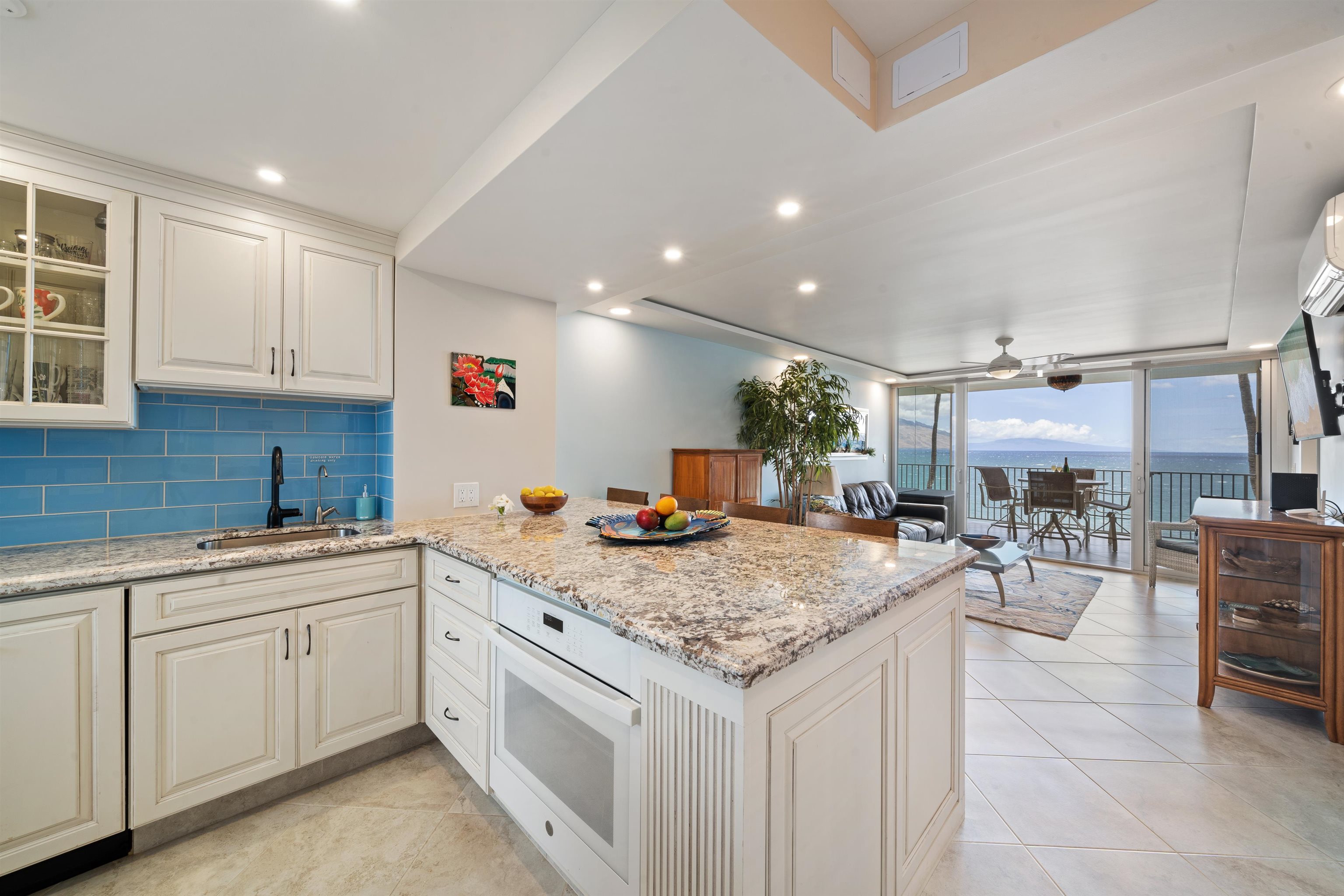 Royal Mauian condo # 411, Kihei, Hawaii - photo 3 of 43