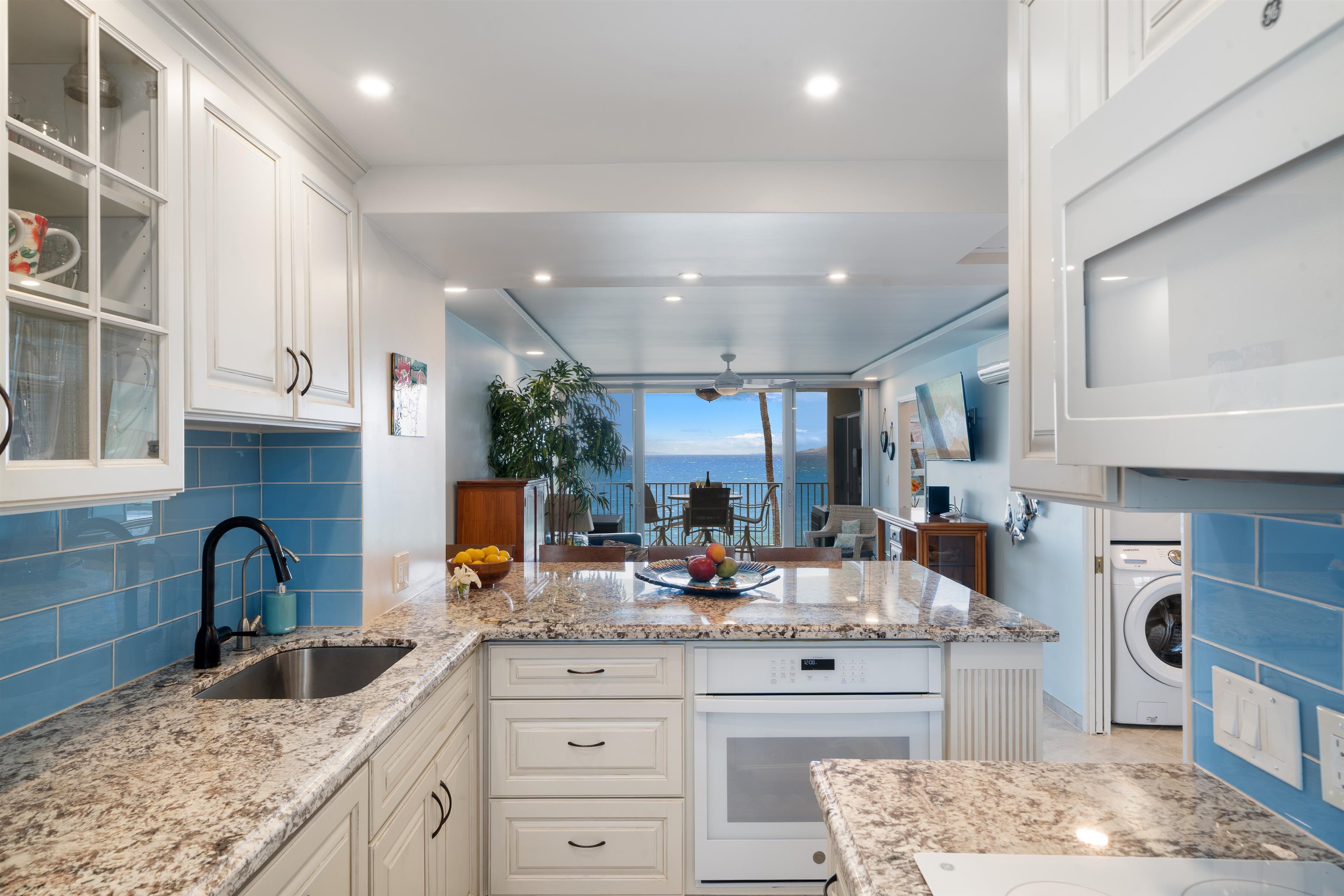 Royal Mauian condo # 411, Kihei, Hawaii - photo 9 of 43