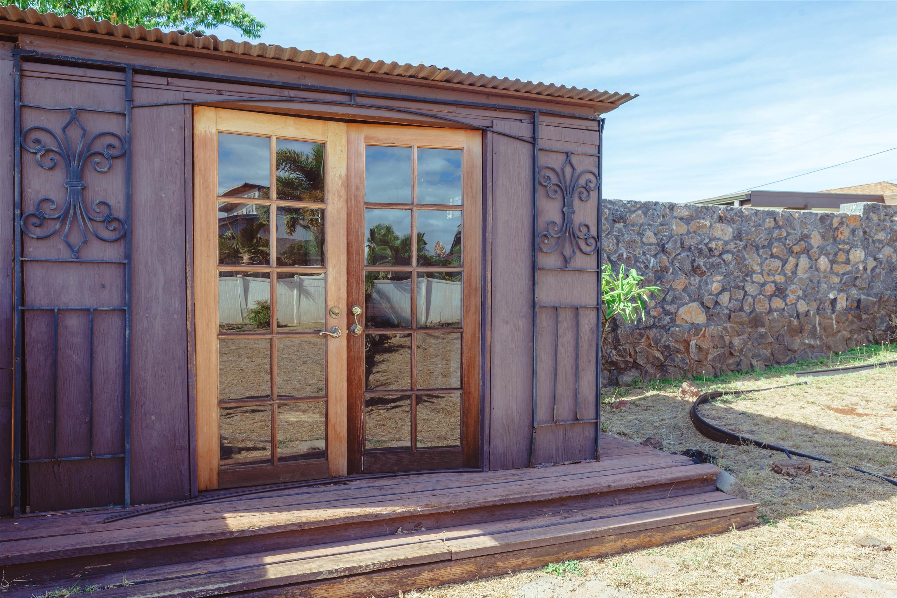 244  Hoalike St , Kihei home - photo 22 of 25