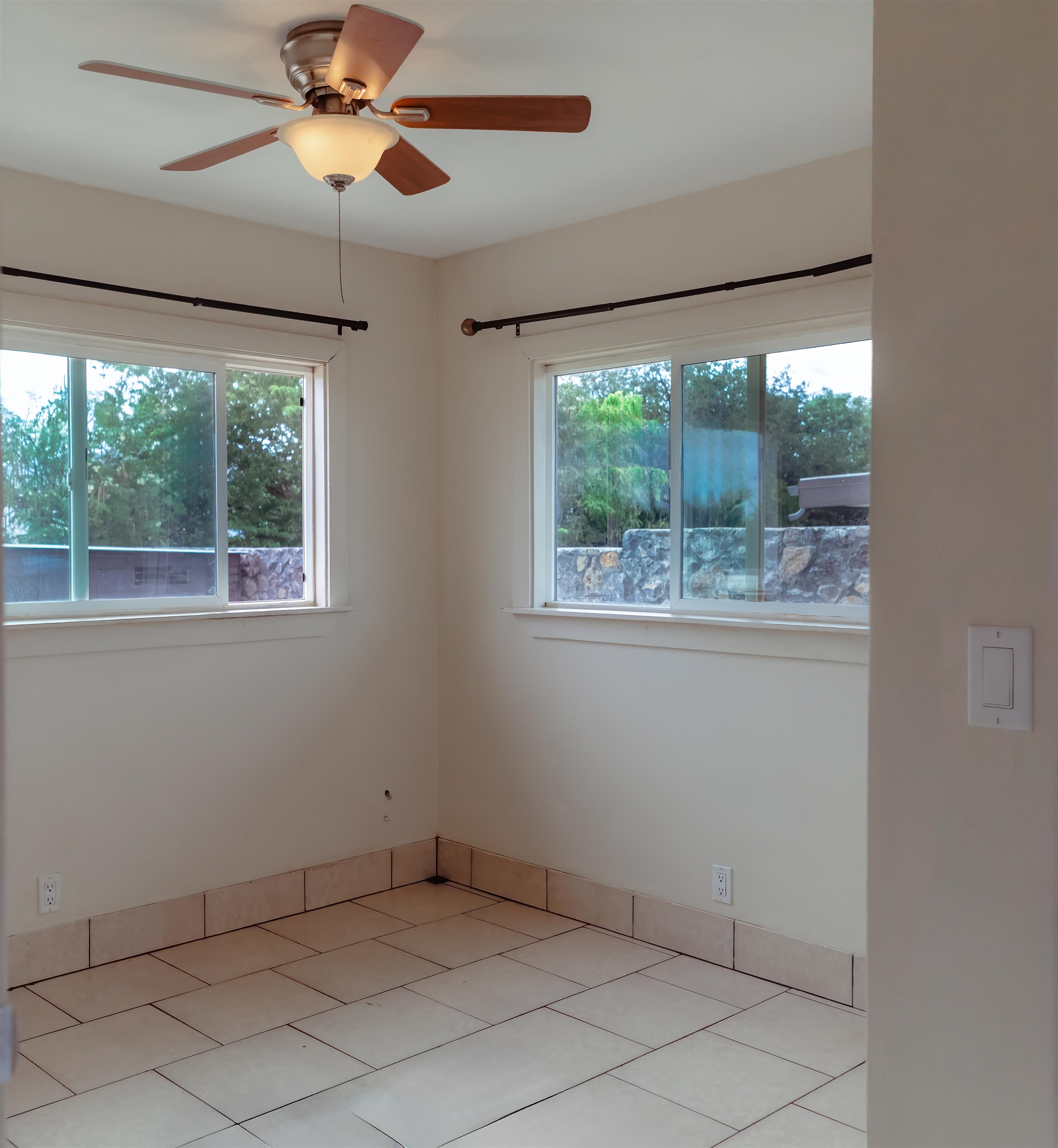 244  Hoalike St , Kihei home - photo 6 of 25