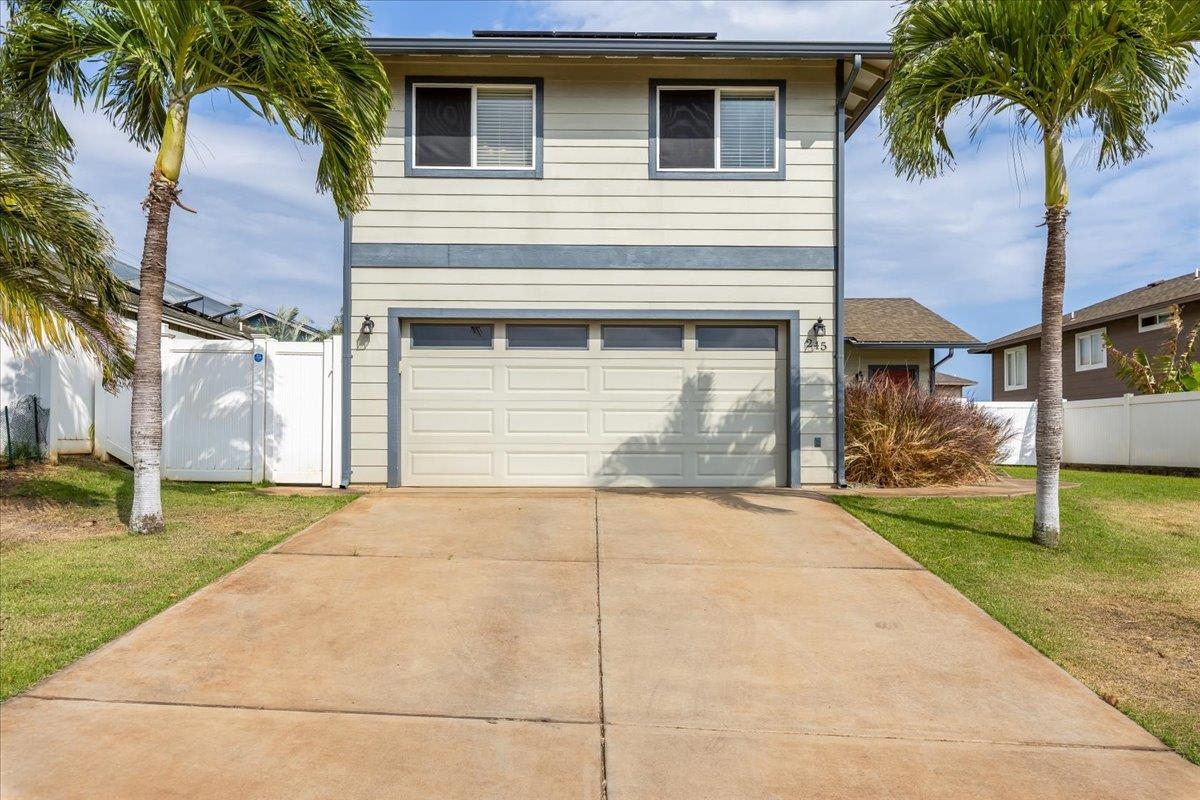 245  Kamahao Cir Waikapu, Wailuku home - photo 2 of 37